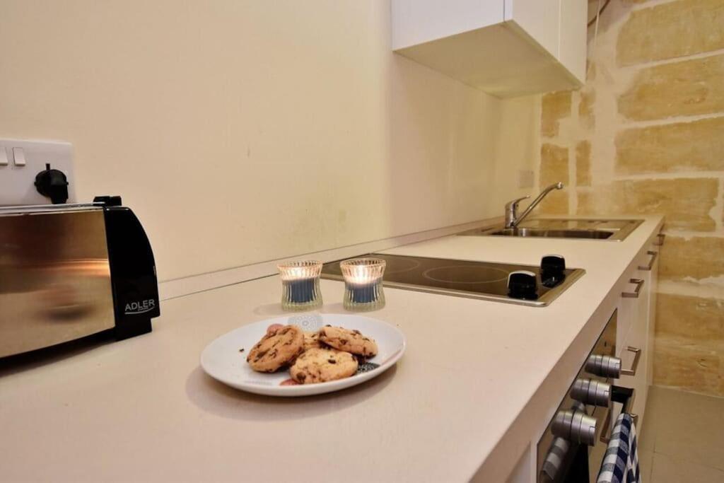 Vallettastay - Lucky Star Studio Apartment 302 מראה חיצוני תמונה