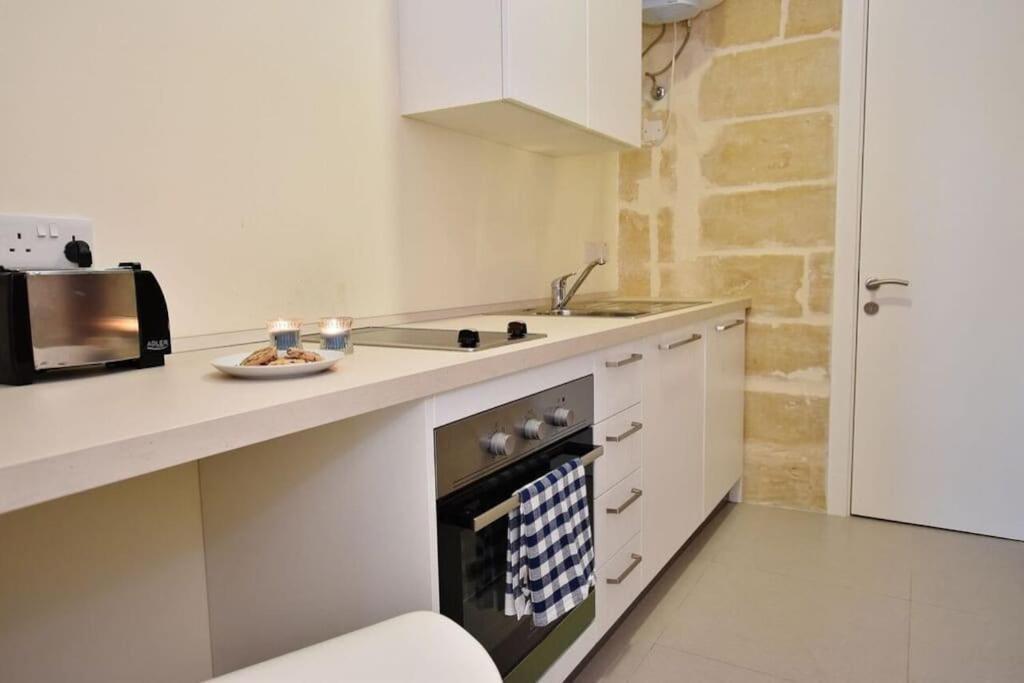 Vallettastay - Lucky Star Studio Apartment 302 מראה חיצוני תמונה